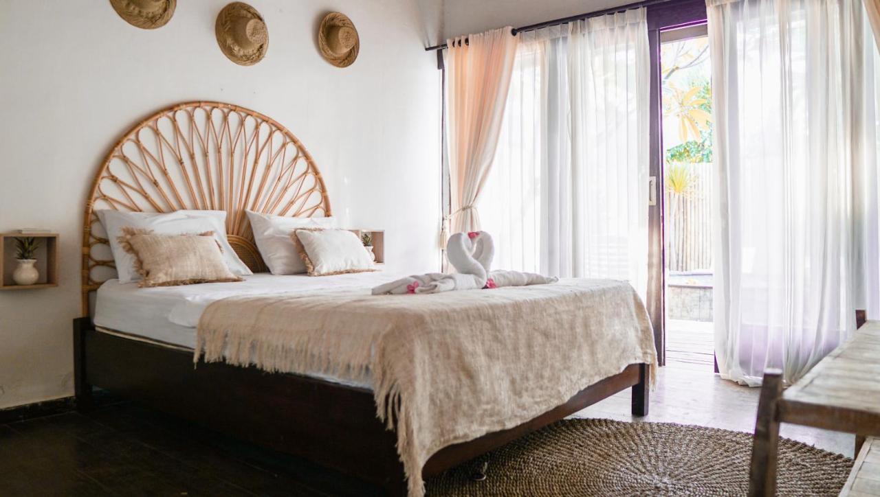 Villa Menorca Gili Trawangan Exterior photo